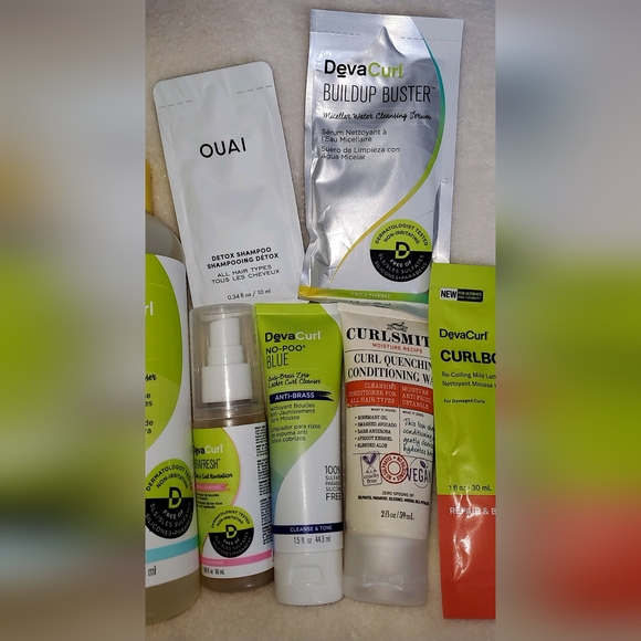 NEW - Bundle of 8 - Hair Care Curly Wavy Products DevaCurl Curlsmith Oui Bag - Picture 5 of 12